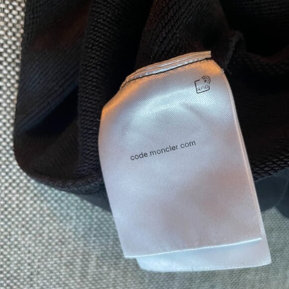 MONCLER Sample Crewneck Sweater - Picture 11 of 11